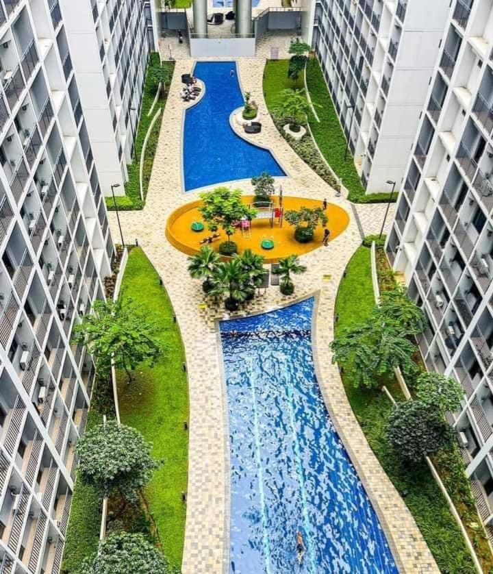 Shore 2 Residences High Speed Internet Walking Distance To Moa And Ikea Manila Esterno foto